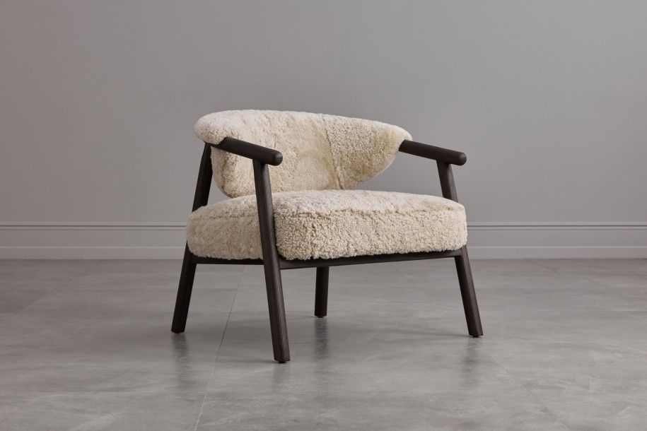 Nur Chair Sheepskin