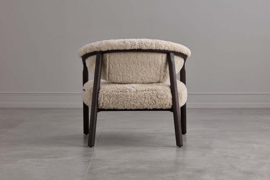 Nur Chair Sheepskin