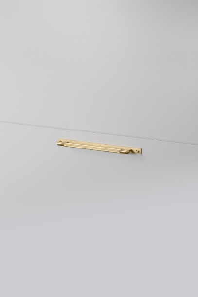 Pull Bar Plate Linear Medium 290mm Brass (non US)