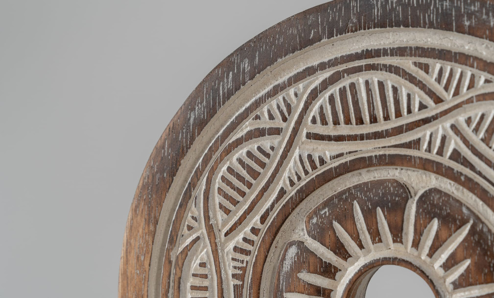 Decorationrative Wooden Disc On Stand With Flower Motif