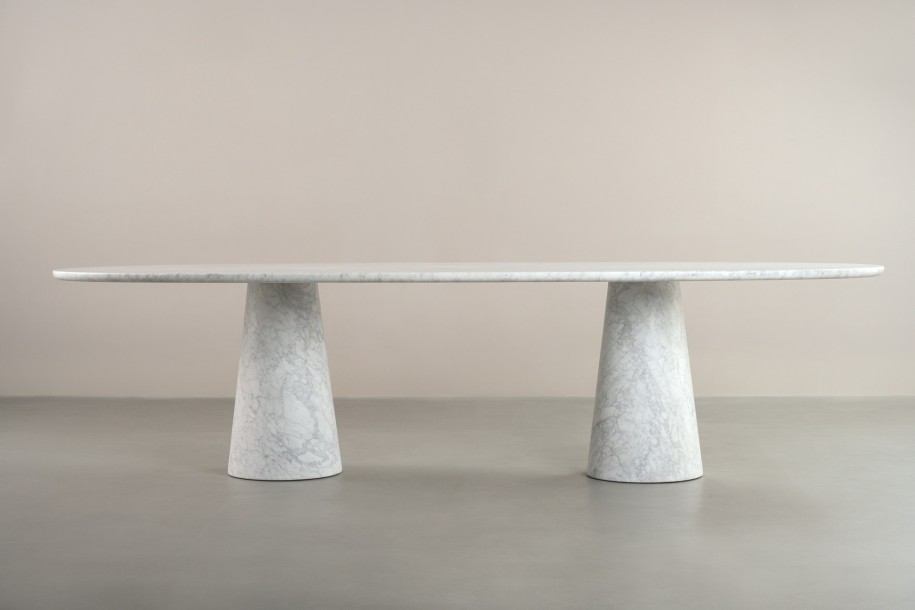 Uno Carrara Oval Dining Table 300 cm