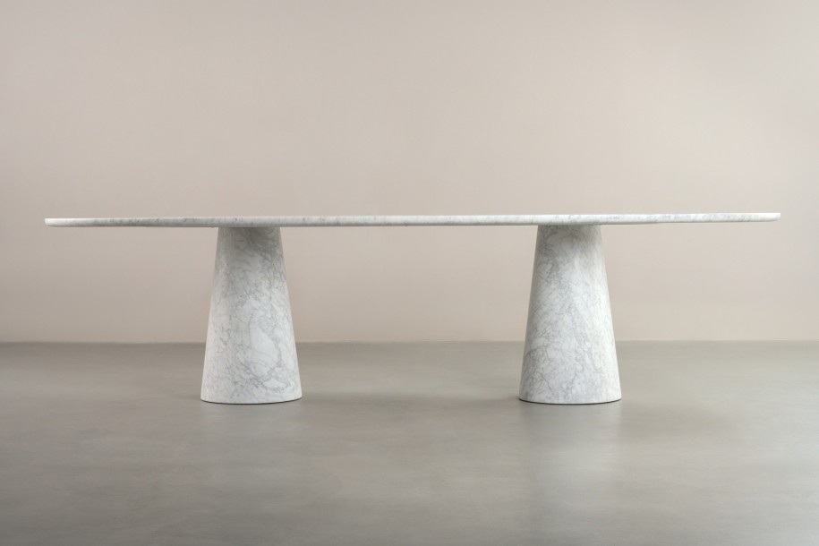 Uno Carrara Oval Dining Table 300 cm