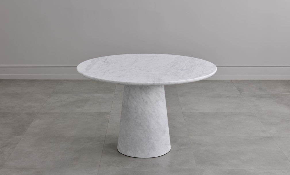 Uno Carrara Round Dining Table D152 cm