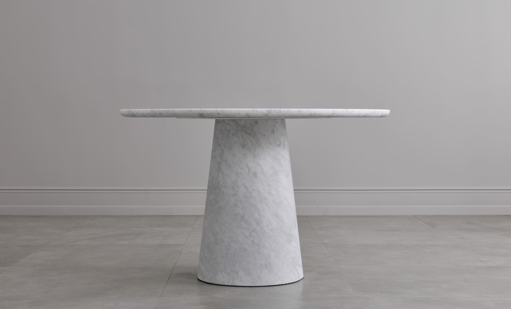 Uno Carrara Round Dining Table D152 cm