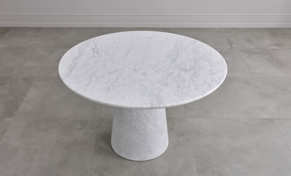 Uno Carrara Round Dining Table D152 cm