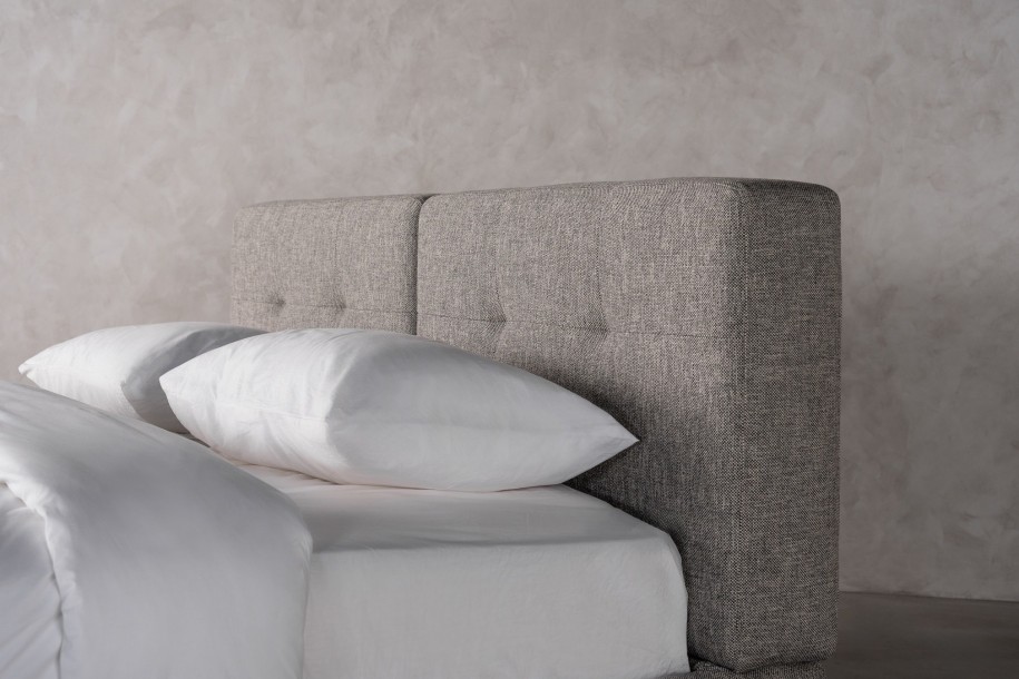Foster Bed 180x200 cm (cosmic B 21541-18)