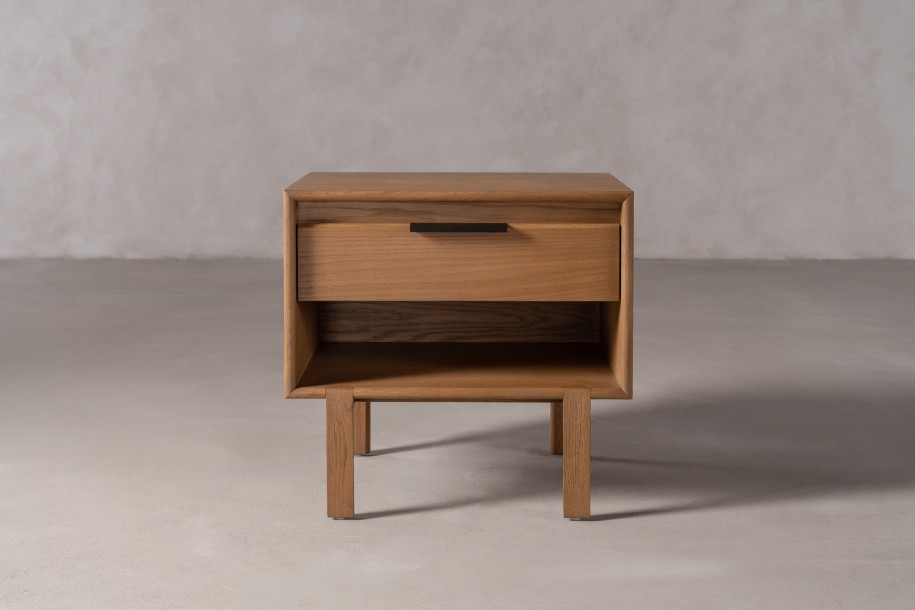 JP Line 6.0 Bed table Light Finish