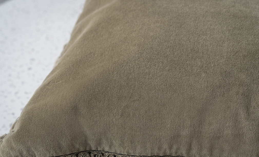Bord Long Cushion Cotton Green