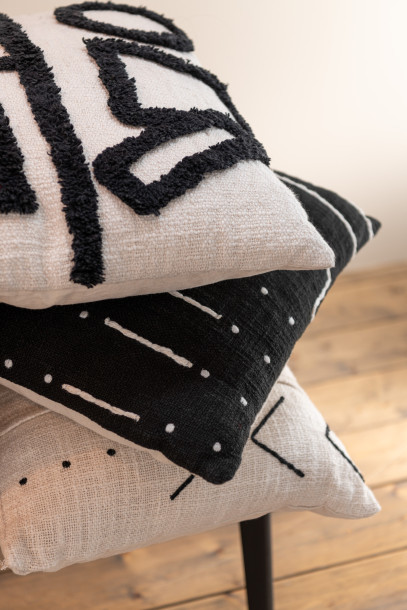 Graphic Cushion Graphic Black