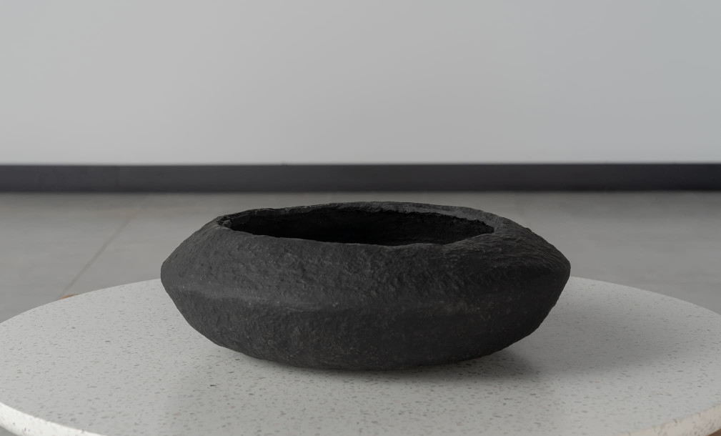 Bowl Round Paper Mache Black