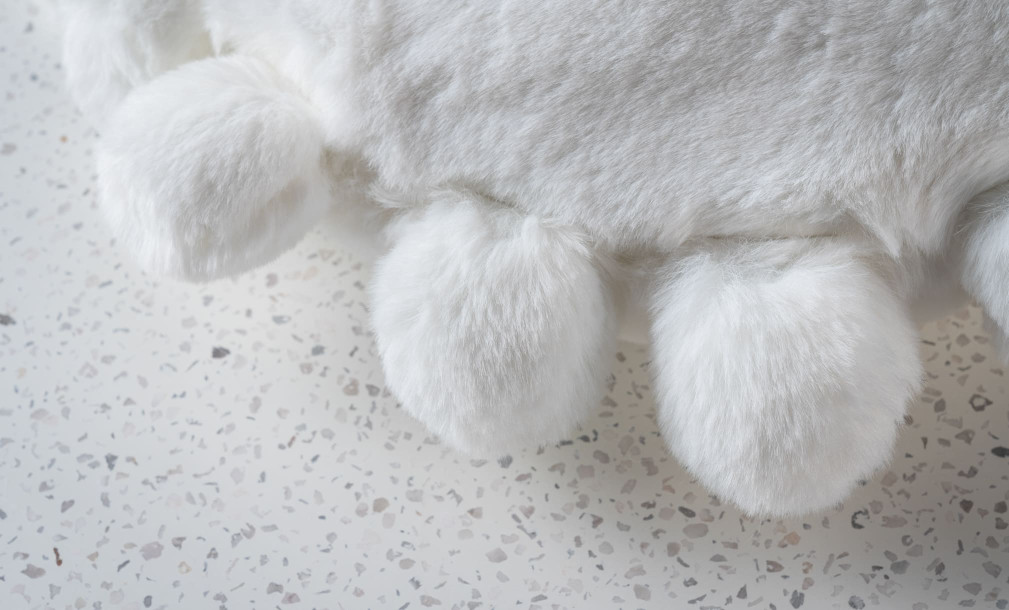 Cushion Round with Pompones