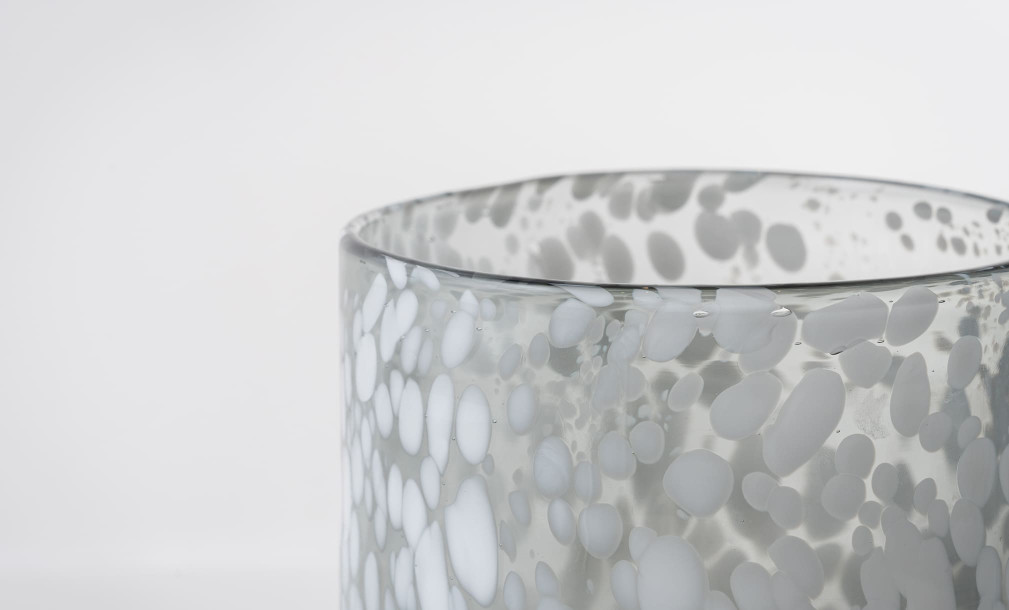Dots Hurricane White M