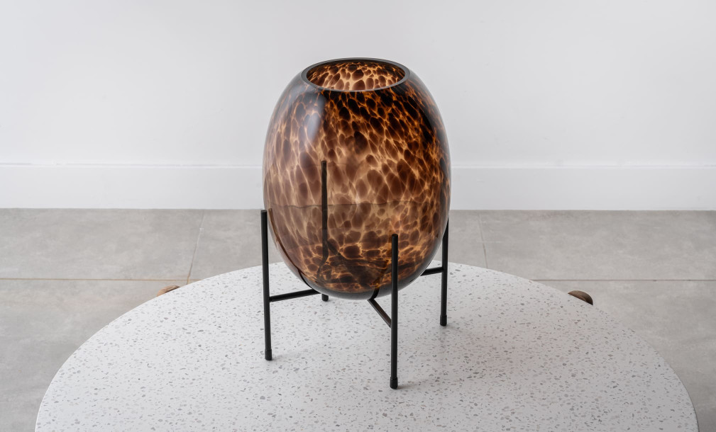 Vase On Foot L