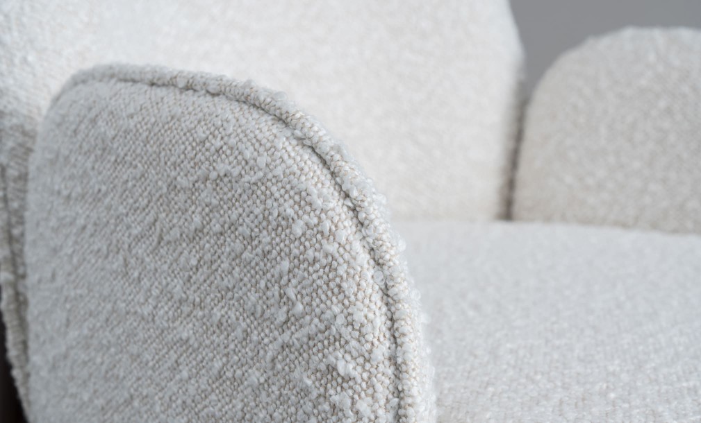 Bolder Chair (Fabric: EASY BOUCLE col.01 Linen)