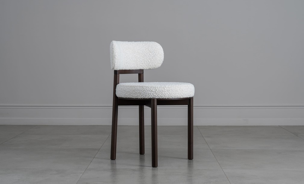 Davis Chair (Fabric: EASY BOUCLE col.01 Linen)