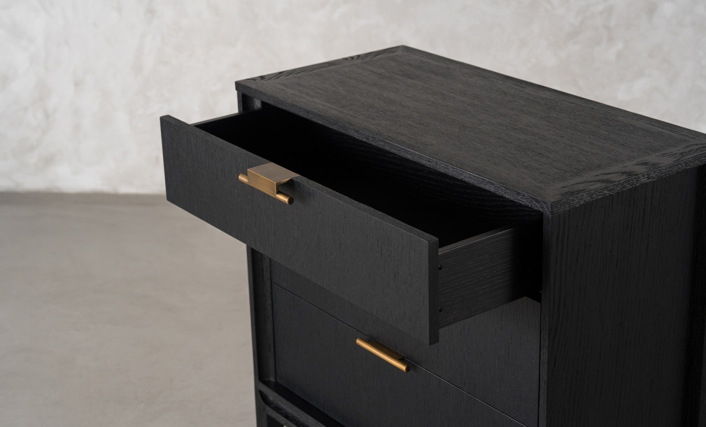 City Small Chest of Drawer Black Oak color