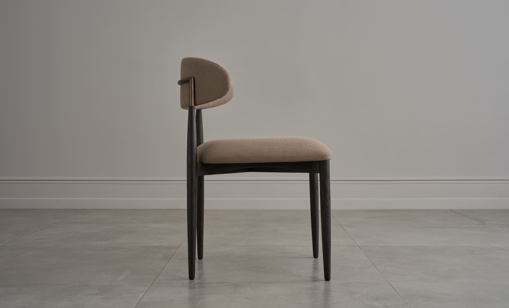 Bradley Dining Chair Dark (Linen Latte)