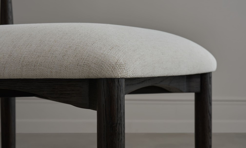 Bradley Dining Chair Dark (Nomad Snow)