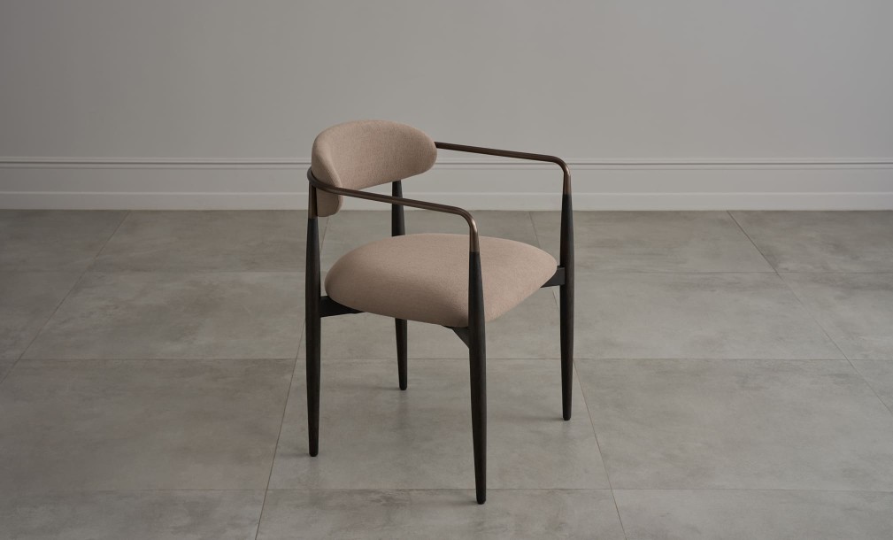 Bradley Dining Chair Dark with Armrests (Linen Latte)