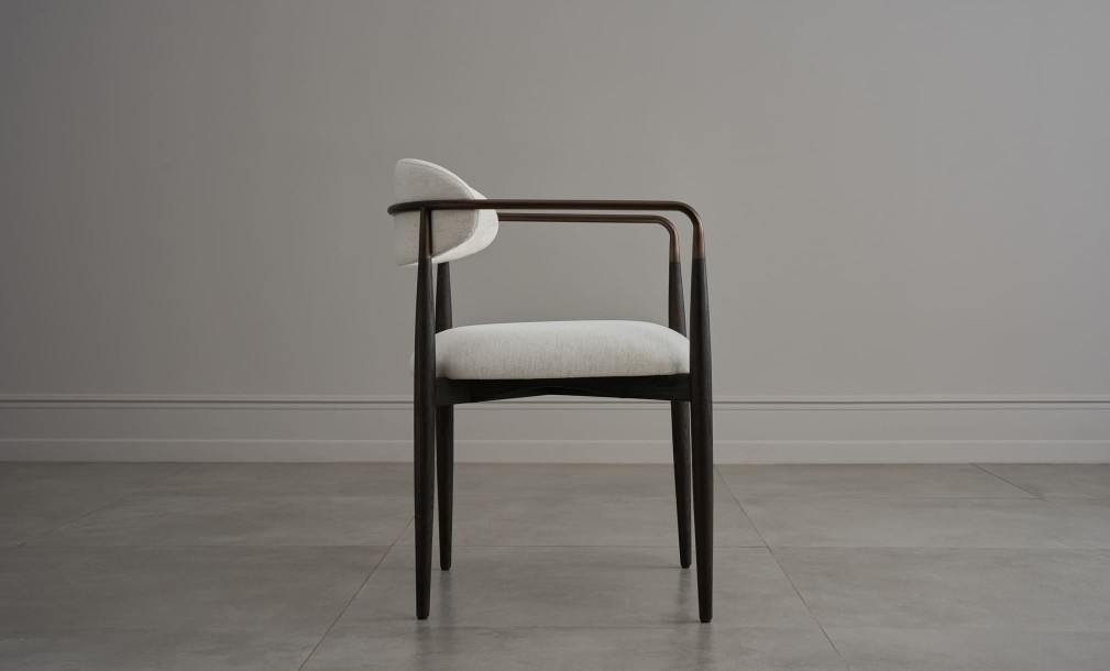 Bradley Dining Chair Dark with Armrests (Nomad Snow)