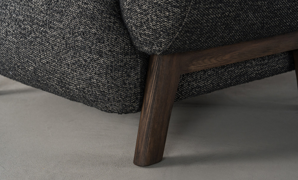 Sanders  Armchair (merino domono)