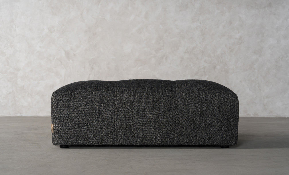 Zoe Ottoman (merino domono)