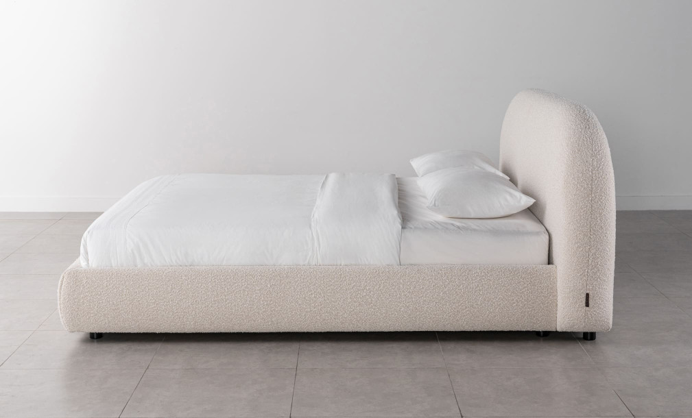 Carolina Bed Queen Size 203x162 cm (fabric LOT2)