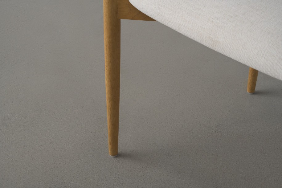 Bradley Dining Chair Light with Armrests (Nomad Snow)