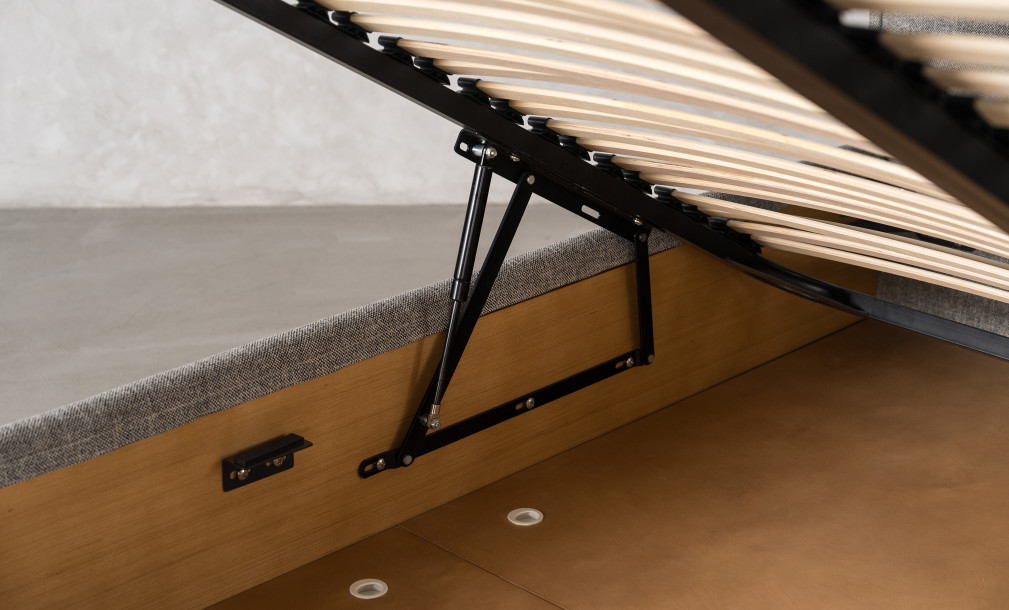 Newberry Horizontal Stripes Bed 180x200 cm (cosmic d 21541-18)