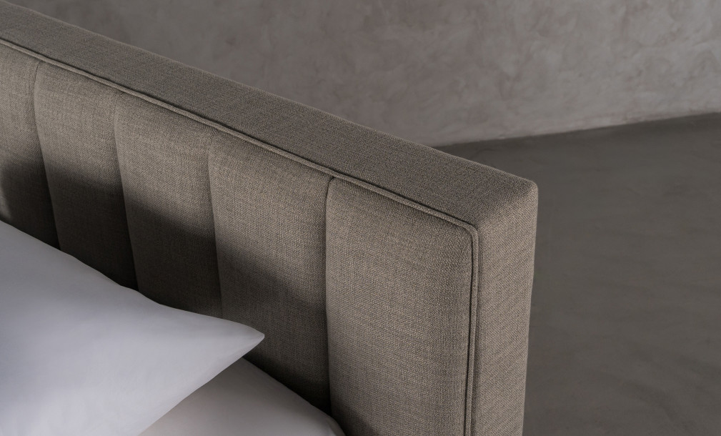 York Vertical Stripes Bed 160x200 cm (G149 col.15c)