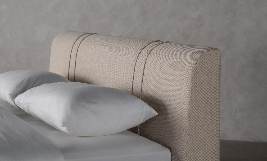 Lagom Wood Bed 180x200 cm (Fabric: Corso col.04)