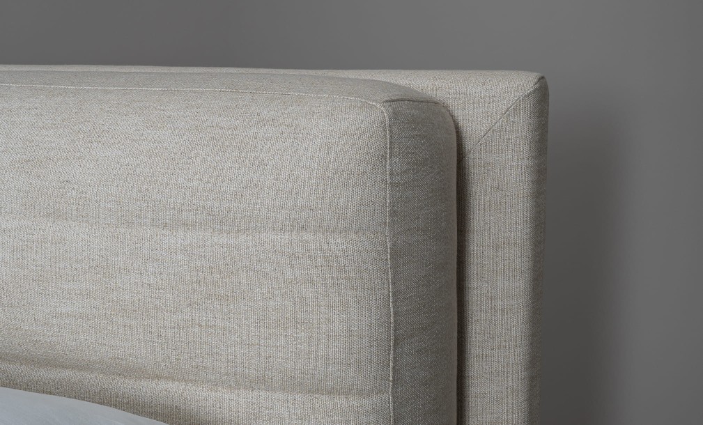 Steenson Bed 180x200 cm (Fabric: Corso col.04)