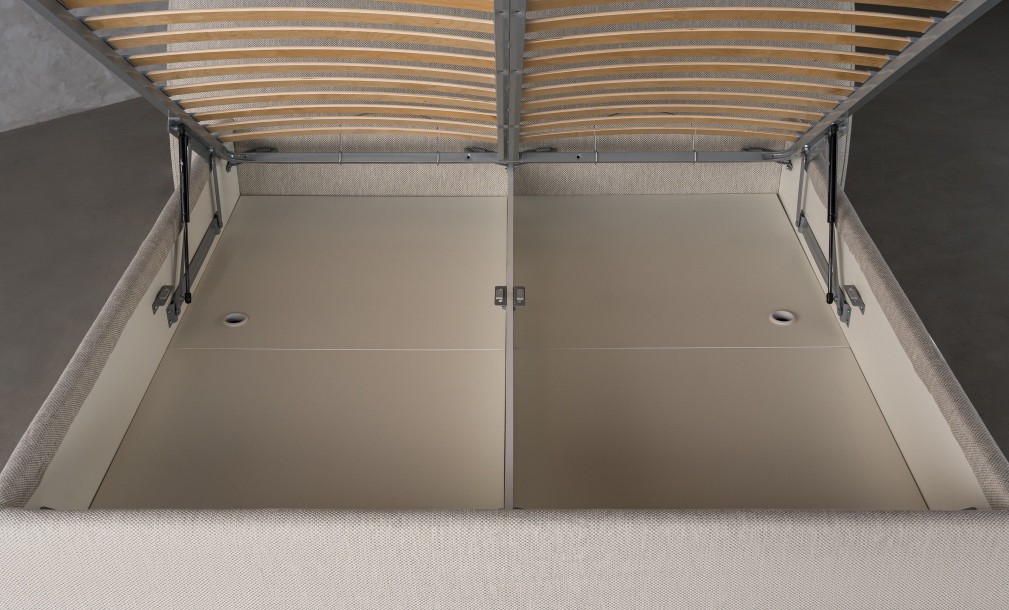 Terra Bed 180x200 cm (Fabric: Corso col.06)