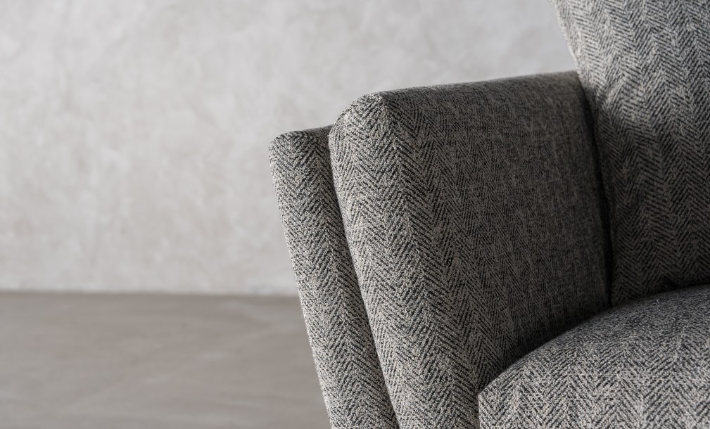 Como 3-Seater Sofa (Fabric: Corso D col.18)
