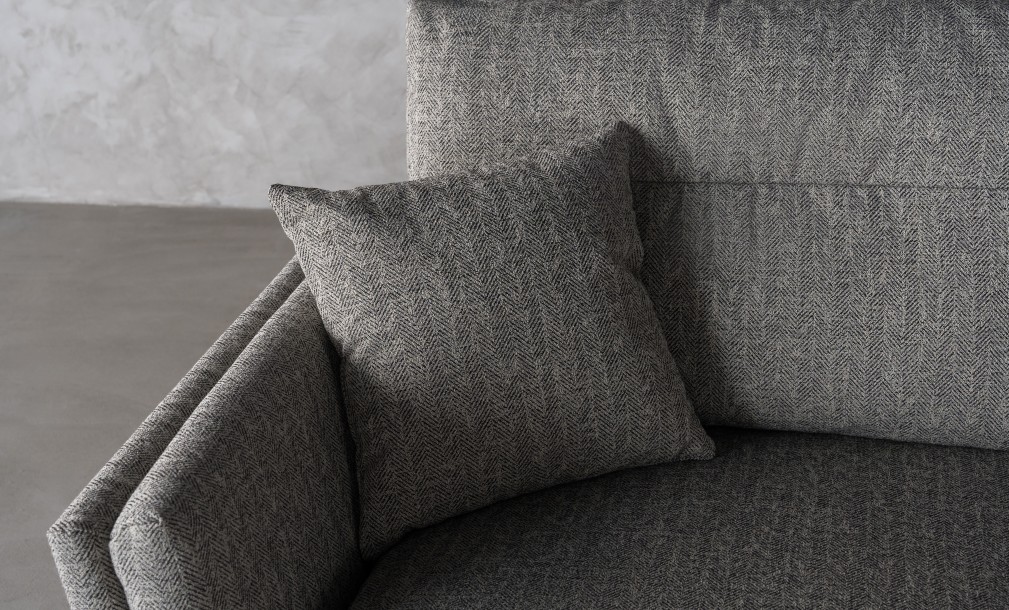Como 3-Seater Sofa (Fabric: Corso D col.18)