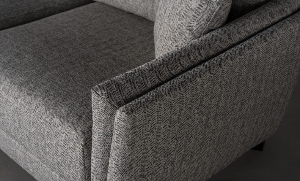 Como 3-Seater Sofa (Fabric: Corso D col.18)