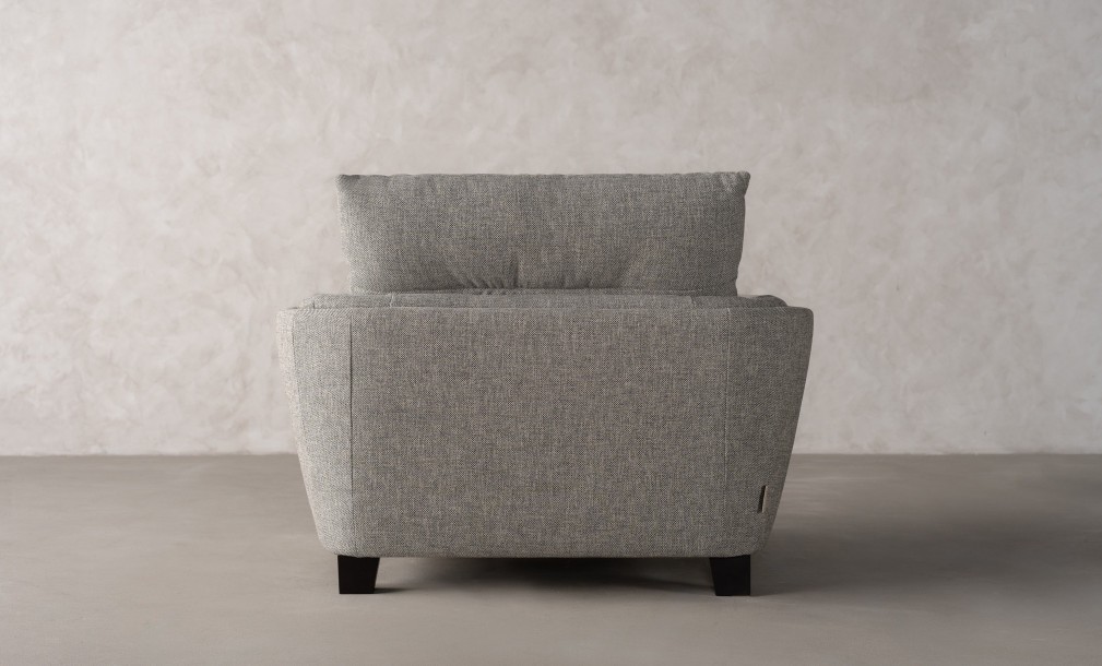 Como Armchair (Fabric: Corso B col.18)