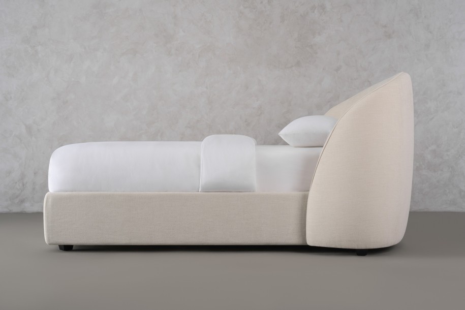 Tess Bed 180 (Fabric D3676)