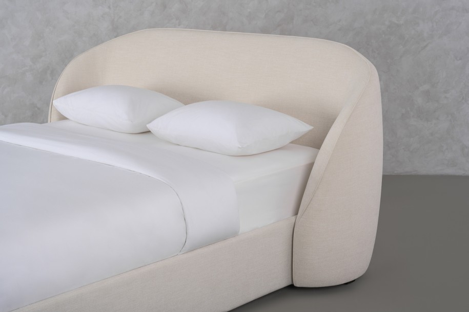 Tess bed 160 (Fabric D3676)