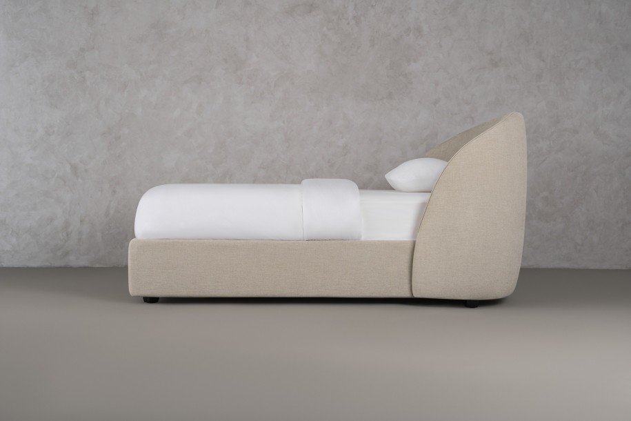 Tess bed 160 (Fabric D2962)