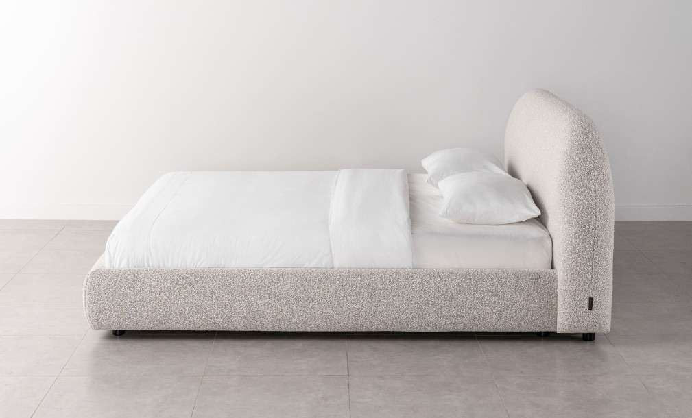Carolina Bed King Size 203x203 cm (fabric Bella 13)