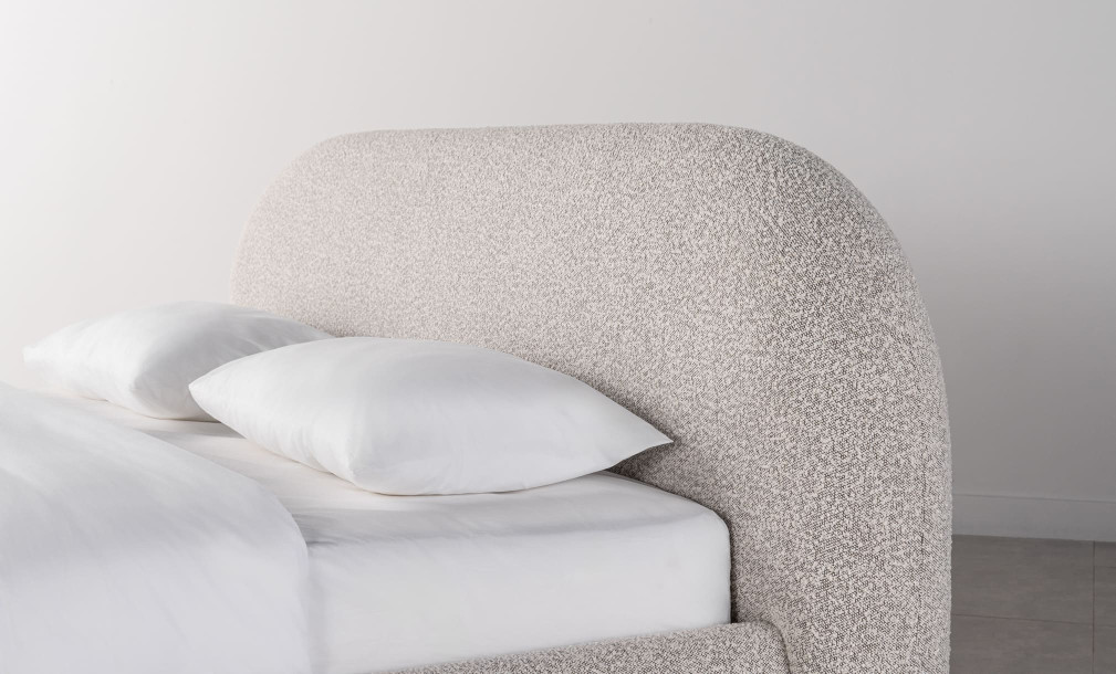 Carolina Bed King Size 203x203 cm (fabric Bella 13)