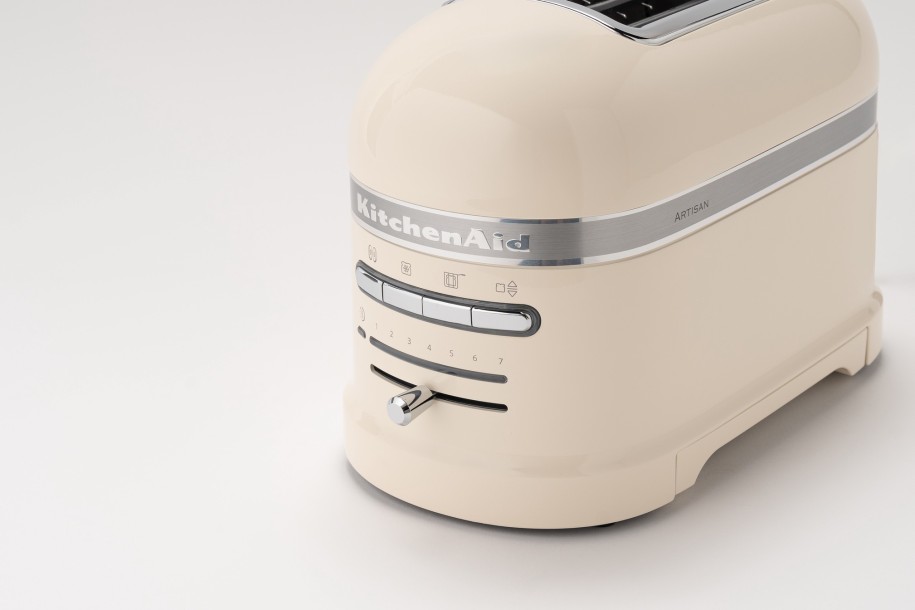 KitchenAid Artisan 2 Slice Toaster Almond Cream