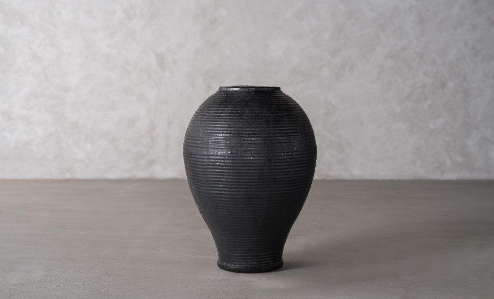 Egg Jar Planter Graphite Color
