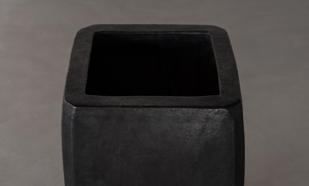 Tall Milan Planter Graphite Color