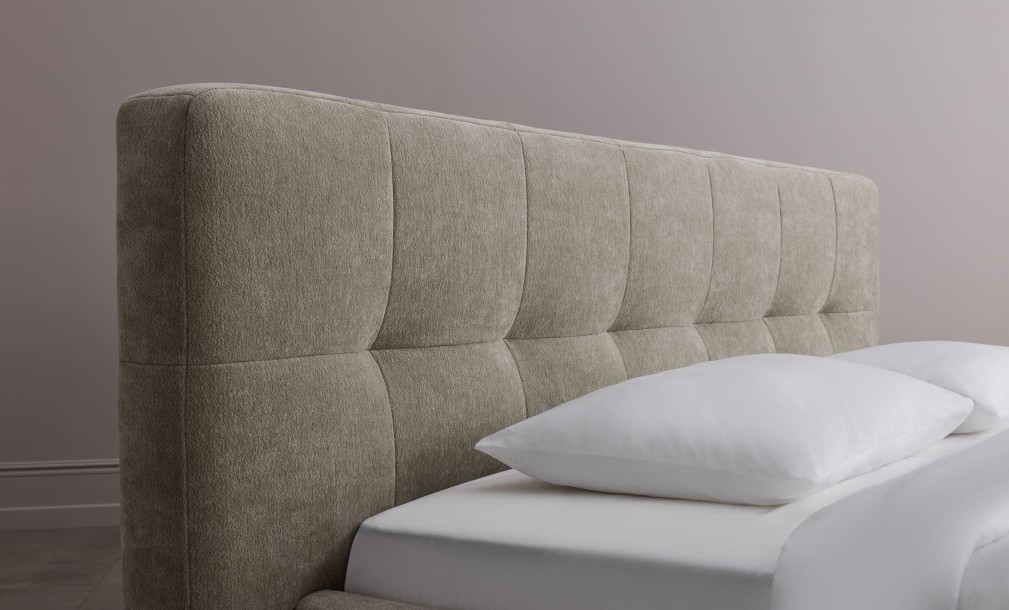 Flat Bed Queen Size 200x160 cm (fabric HUE21-W)