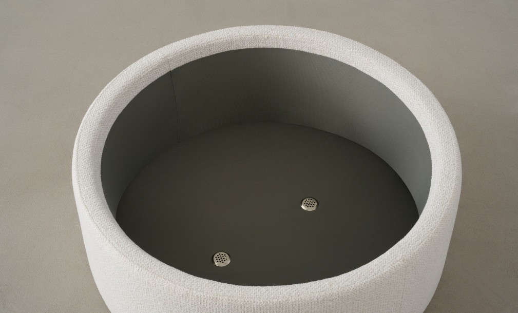 Salta Ottoman (fabric EDC1)