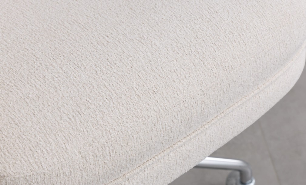 Gwen Office Armchair (Cushing Snow)