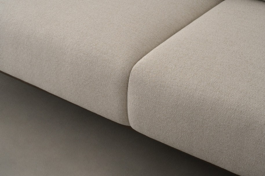 Travis 2-Seater Straight Sofa (fabric DFC1A)