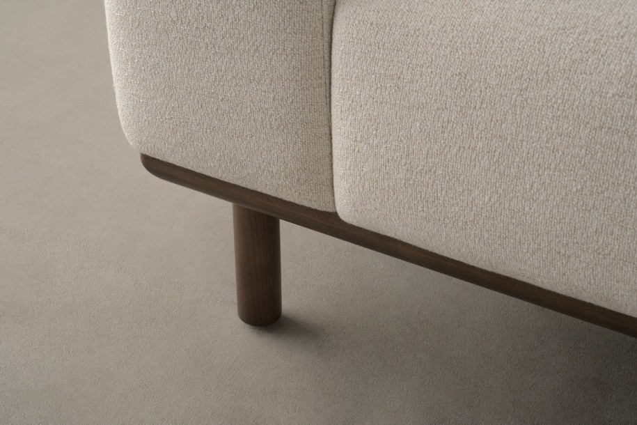 Travis 2-Seater Straight Sofa (fabric DFC1A)